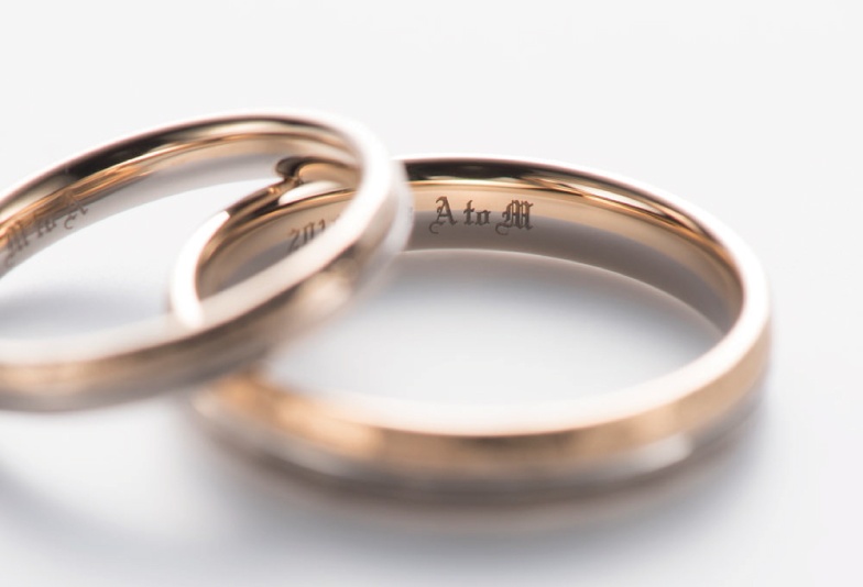 【浜松市】結婚指輪の内側に刻む二人だけのオリジナル刻印とは？
