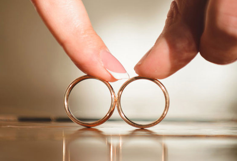 【大阪・岸和田市】結婚指輪って必要？意外と知らない由来と意味をお教えします♪
