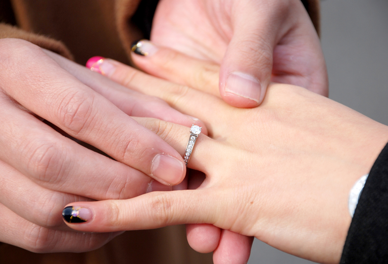 金沢市 プロポーズ男子の悩みを解決 婚約指輪の必要性 Jewelry Story ジュエリーストーリー ブライダル情報 婚約指輪 結婚指輪 結婚式場情報サイト