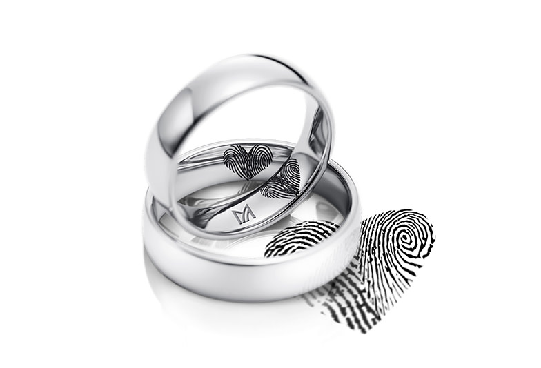 【静岡県】シンプルな結婚指輪の選び方。最先端のレーザー刻印をふたりの結婚指輪に
