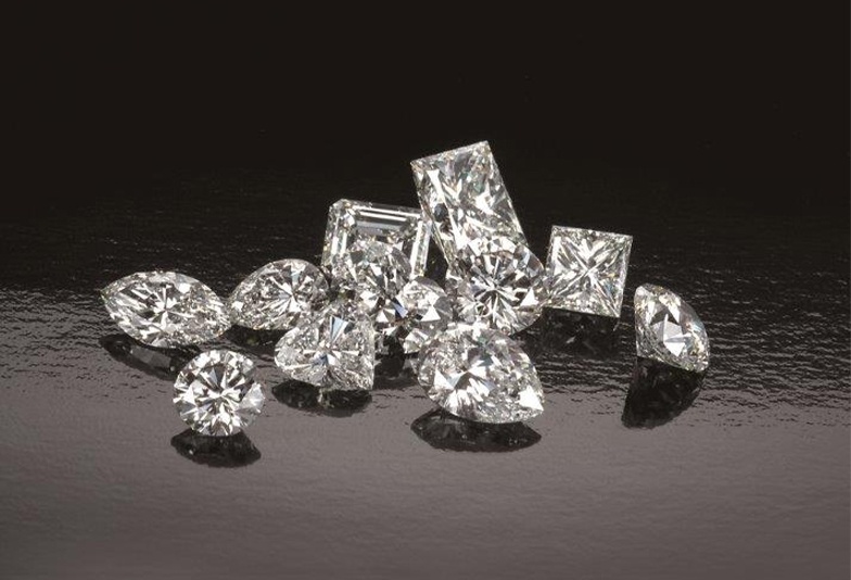 【富山市】婚約指輪を探している方は知っておくべき！ダイヤモンドの最高峰のブランドとは？
