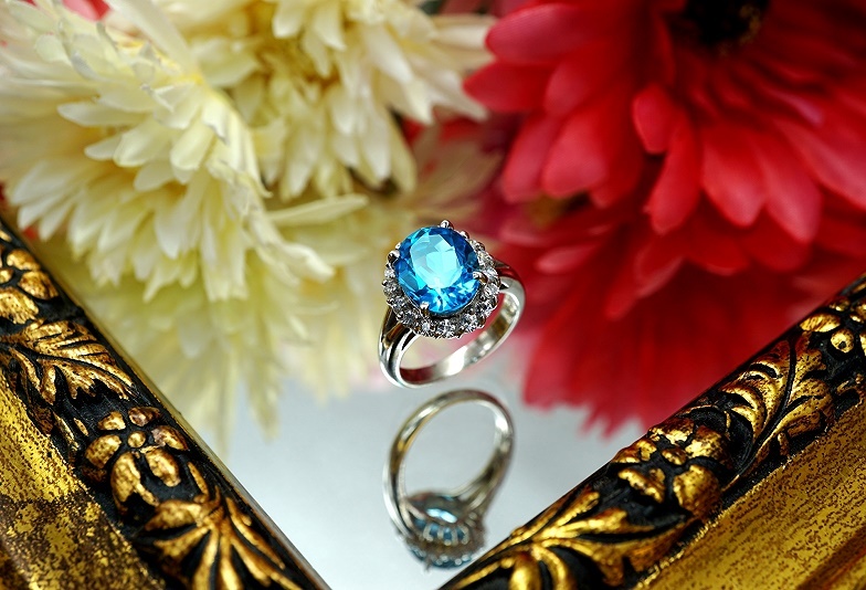石川県小松市イオンモール 3月の誕生石 アクアマリン に込められた意味とは Jewelry Story ジュエリーストーリー ブライダル情報 婚約指輪 結婚指輪 結婚式場情報サイト