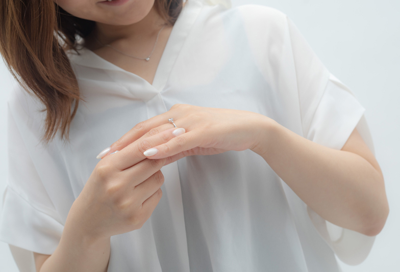 浜松 どうして左手の薬指なの 永遠の証を誓う結婚指輪のハナシ Jewelry Story ジュエリーストーリー ブライダル情報 婚約指輪 結婚指輪 結婚式場情報サイト