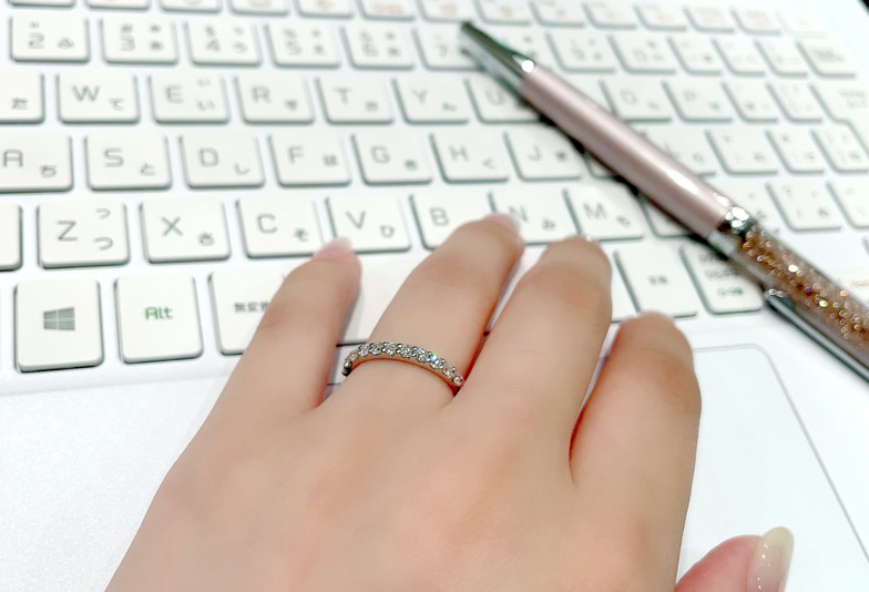 【静岡市】結婚指輪を仕事中着けられる？着けられない？それぞれのおすすめの選び方とは - Jewelry Story [ジュエリーストーリー