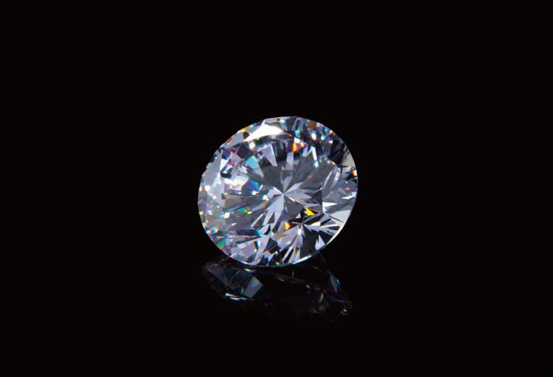 大阪梅田 最高品質のダイヤモンド「IDEAL」で最高のプロポーズにしましょう！